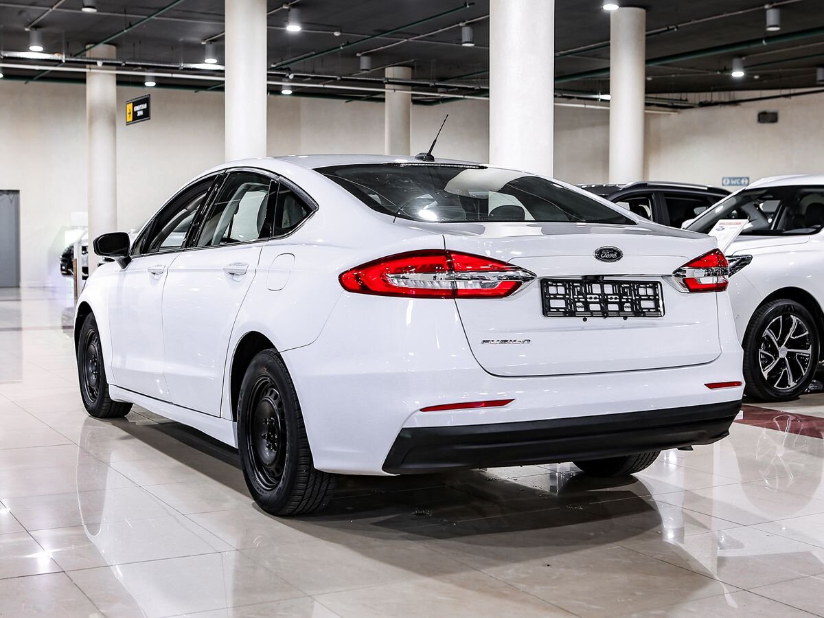 Купить Fusion с пробегом