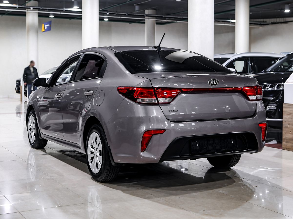 Купить Rio с пробегом