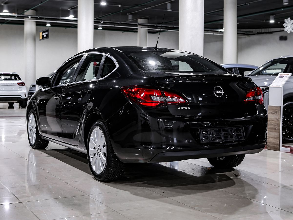 Купить Astra с пробегом